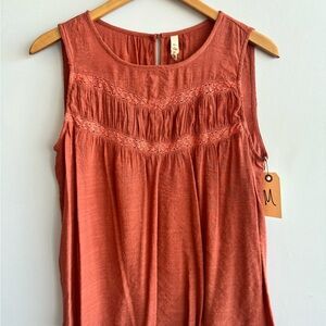 I love it Rust Sleeveless Boho Lace Detail Top Size Medium